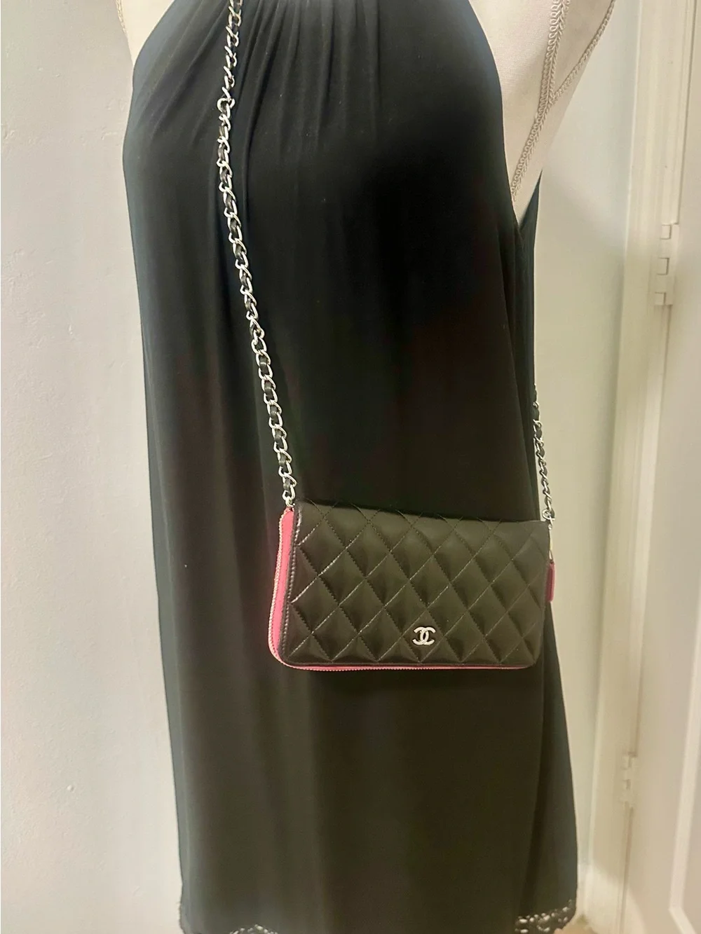 CHANEL Quilted Black Leather wallet with Chain and Pink Trim